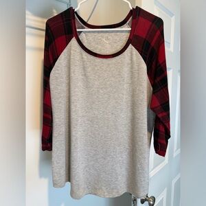 Maurices Gray Top with Red Plaid Sleeves
